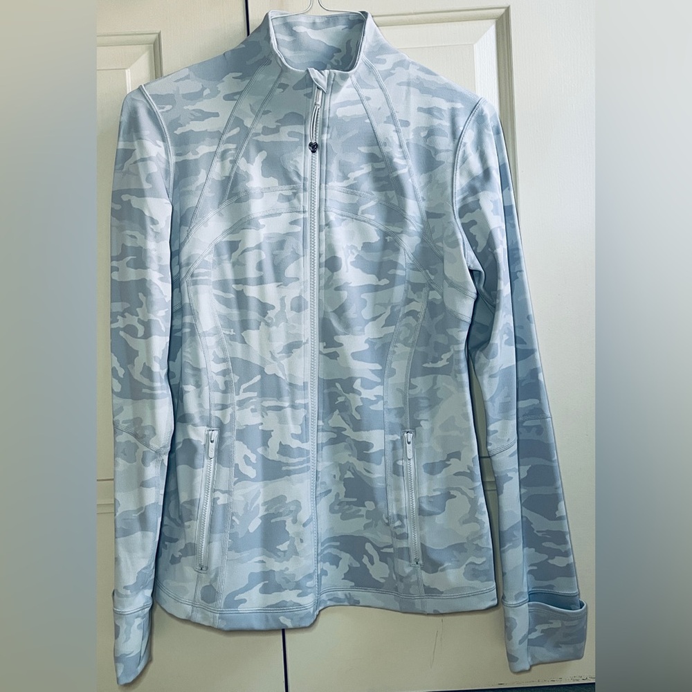 LN!🍒LULULEMON sz 12 CAMO DEFINE Jacket ALPINE WHITE STARLIGHT *LUXTREME